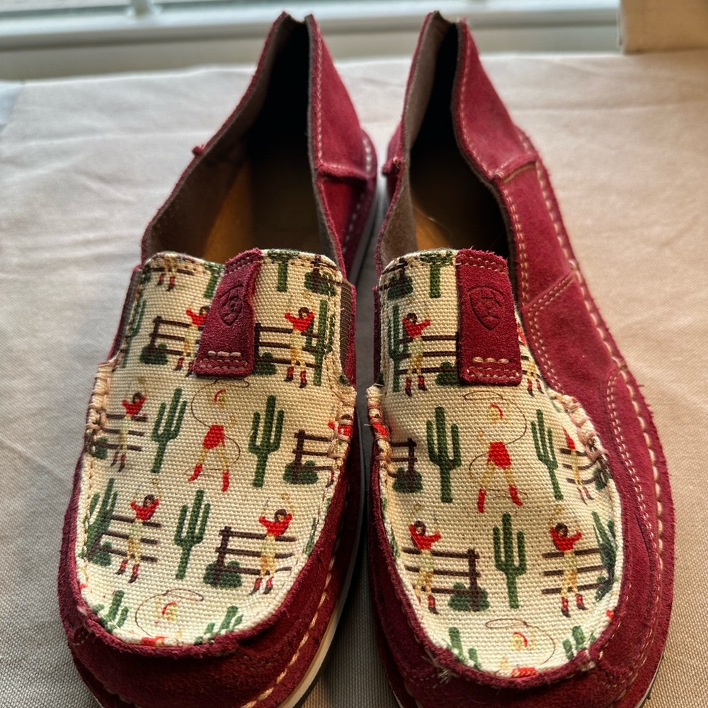 Ariat Women's Vintage Cowgirl Cruiser Size 9